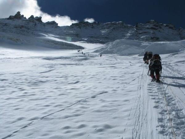 صعود دومین زن ایرانی در سال جاری به قله اورست
