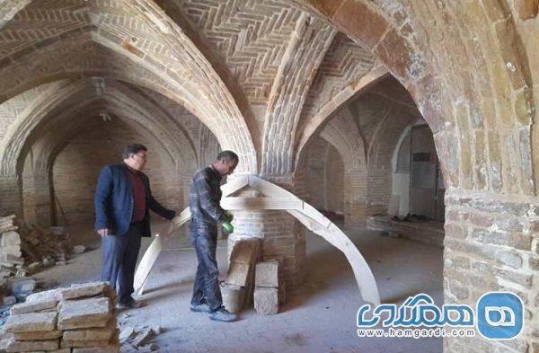 بازسازی مسجد جامع تاریخی شهر نقنه آغاز شد